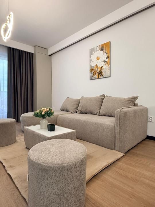 Apartament 2 camere, 45mp, terasa generoasa, LIFT, parcare, mobilat, str.Eroilor – fotografia 1 din 10