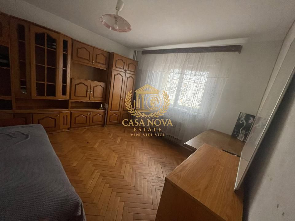Apartament 3 camere 90mp,2 bai, finisaje medii, balcon 8mp – fotografia 1 din 10