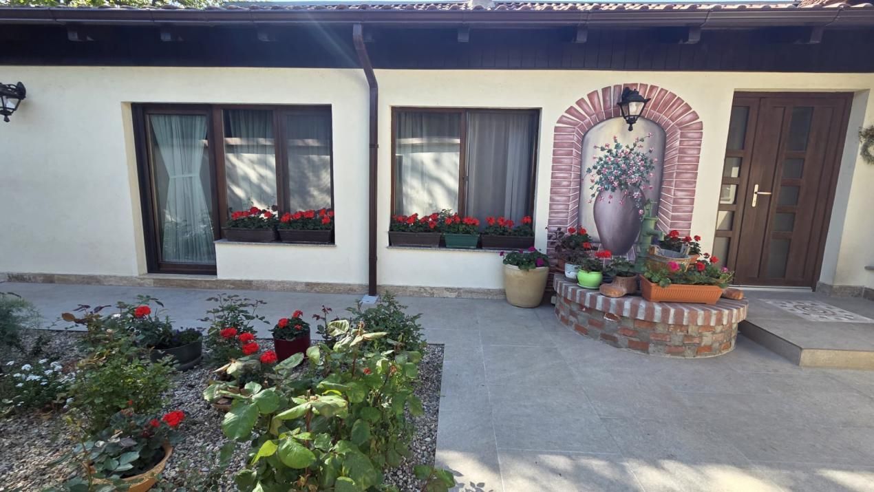 Casa din povesti, 5 camere, pe parter- zona Lipovei Timișoara – fotografia 3 din 24