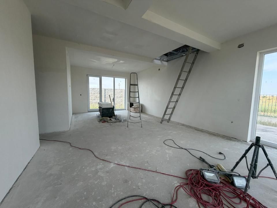 Triplex | 3 camere | Toate utilitatile | Asfalt | Parter + Mansarda – fotografia 3 din 10