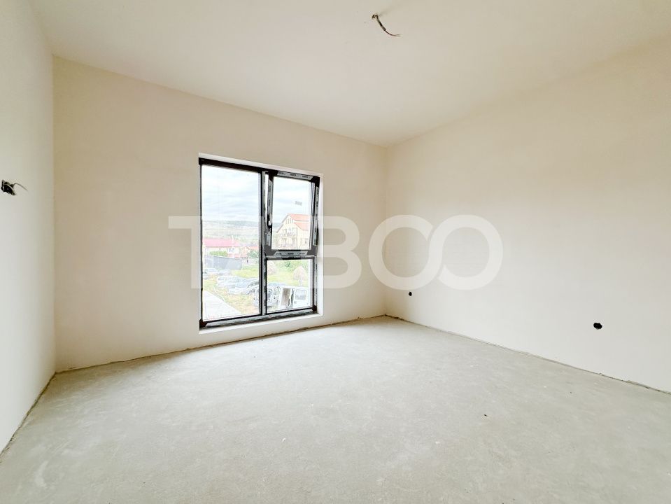 Casa de vanzare cu 4 camere in Floresti zona Muzeul Apei tip duplex – fotografia 10 din 14