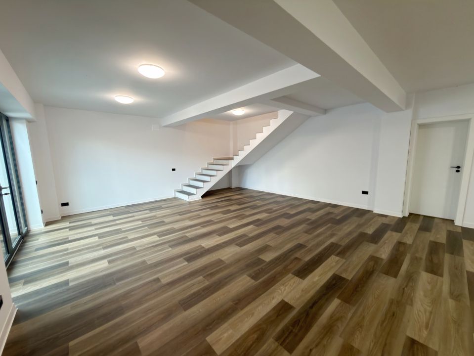 Spatiu comercial, 126 mp, Central, zona Piata Centrala – fotografia 4 din 5