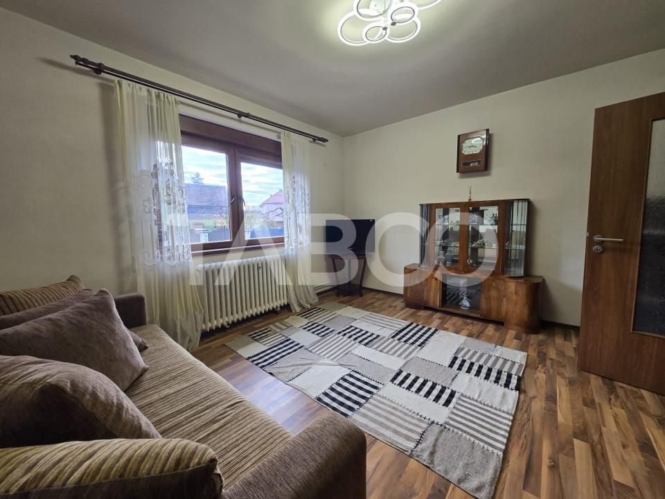 Casa individuala de vanzare 120mp 4 camere si curte 1310mp Gusterita – fotografia 15 din 42