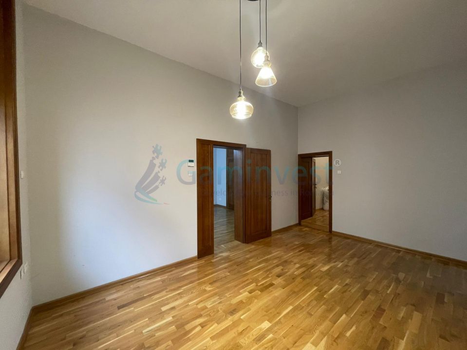 Spatiu birouri de inchiriat ultracentral, Strada Republicii, Oradea, Bihor – fotografia 4 din 8
