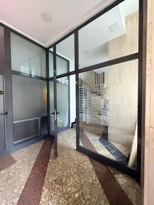 Spațiu Comercial / Birouri în zona Izvor-Libertatii-Cișmigiu – fotografia 16 din 22