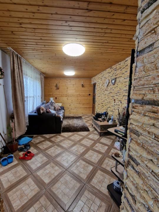 Casă de vânzare în Mircea Vodă + teren 1600 mp – fotografia 3 din 21