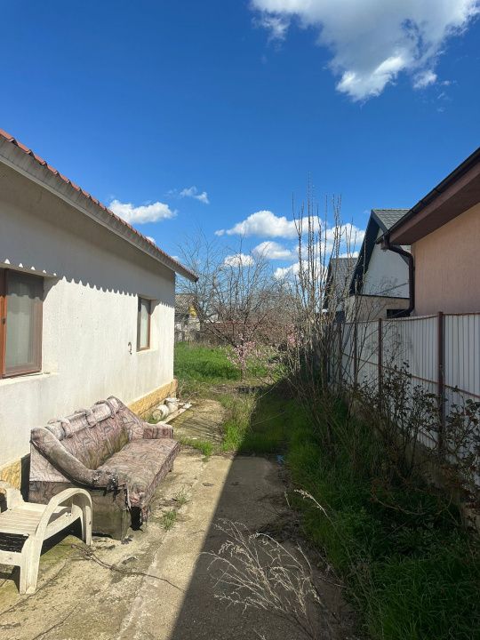 Casă cu teren generos de 820 mp | Valu lui Traian – fotografia 6 din 6