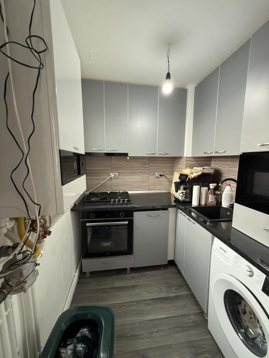 Apartament cu 3 camere, semidecomandat - Piata Doina – fotografia 4 din 8
