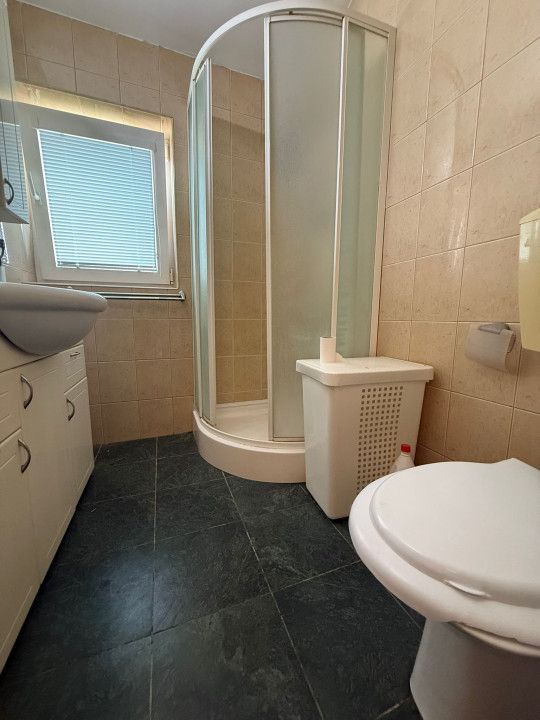 Casa individuala, spatioasa, cu 6 camere, 147 mp utili - zona Fratelia – fotografia 11 din 20