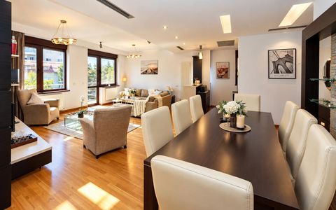 DUPLEX ÎN HERĂSTRĂU | 5 CAMERE | OFFICE | 3 BĂI | 4 BALCOANE | PARCARE 3 MAȘINI