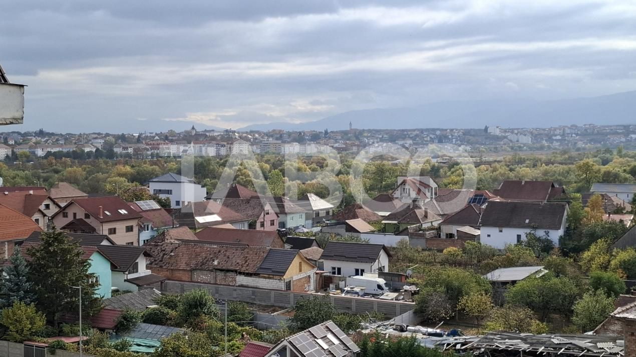 Apartament 4 camere 81 mpu 2 bai 3 balcoane 1 terasa Turnisor Sibiu – fotografia 1 din 13