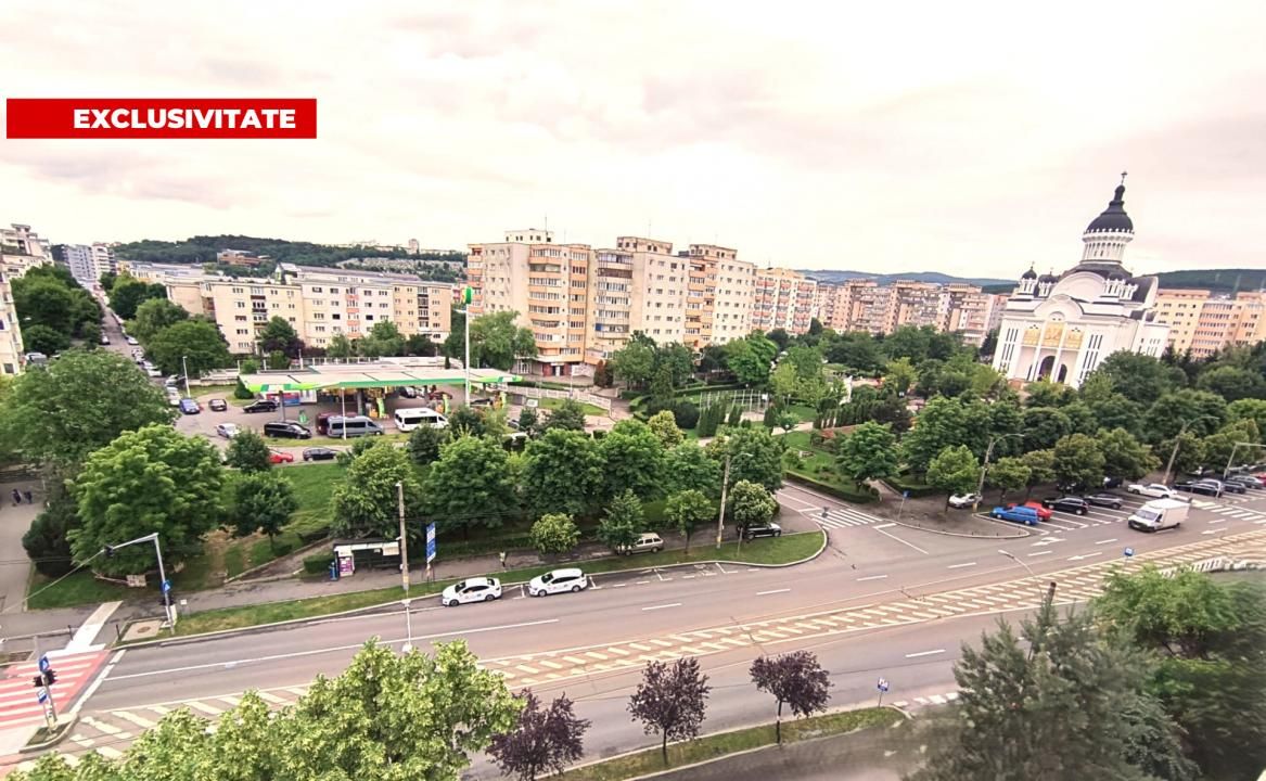 Apartament 2 camere, LIFT, parcare, balcon, zona foarte buna Primaverii-Manastur – fotografia 2 din 8
