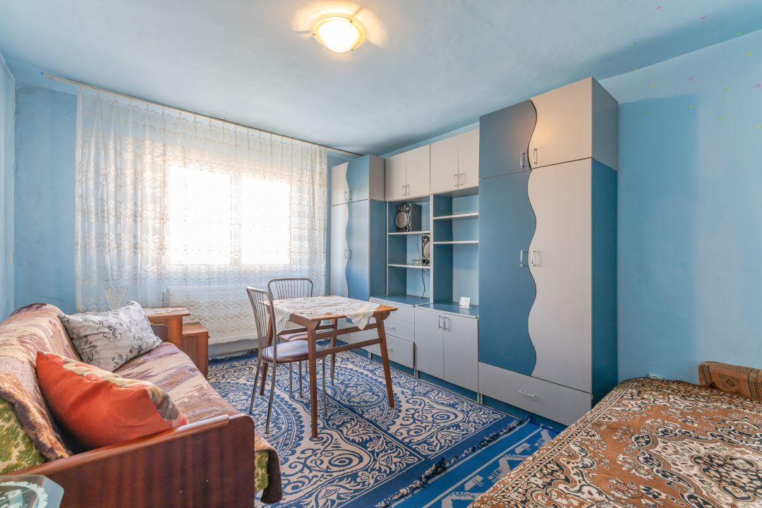 Apartament cu 2 camere, str. Lanii - Bartolomeu. – fotografia 1 din 10