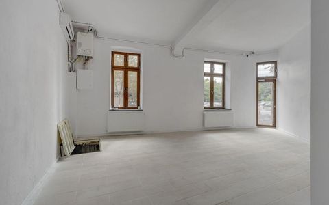 Spatiu comercial | Parcul Carol | 80 mp | Centrala | Stradal