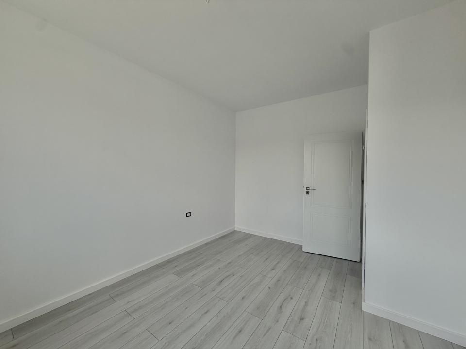 Duplex 4 camere, parter+etaj, 104mp utili, 270mp teren in Giroc – fotografia 20 din 25