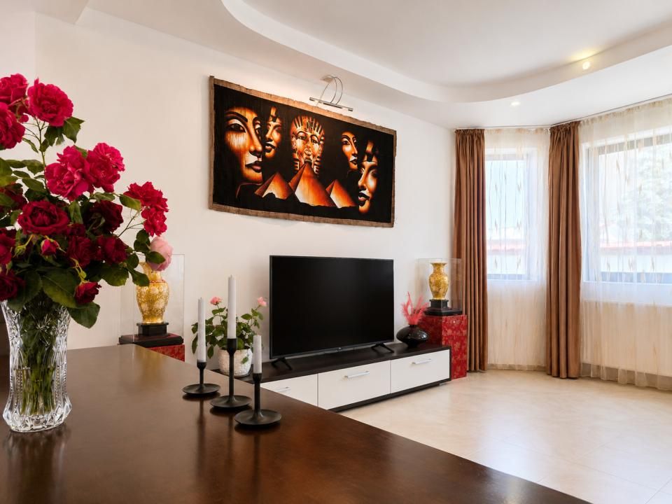 Vilă 6 camere Crevedia | 243 mp utili | Spațiu pentru întreaga familie – fotografia 11 din 18