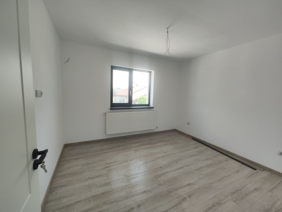 Casa 3 camere, teren 242 mp, localitatea Preajba, zona Selgros. – fotografia 6 din 8
