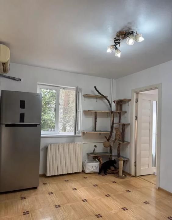 APARTAMENT 2 CAMERE | MOBILAT | ZONA TOMIS NORD-CIRESICA – fotografia 5 din 8