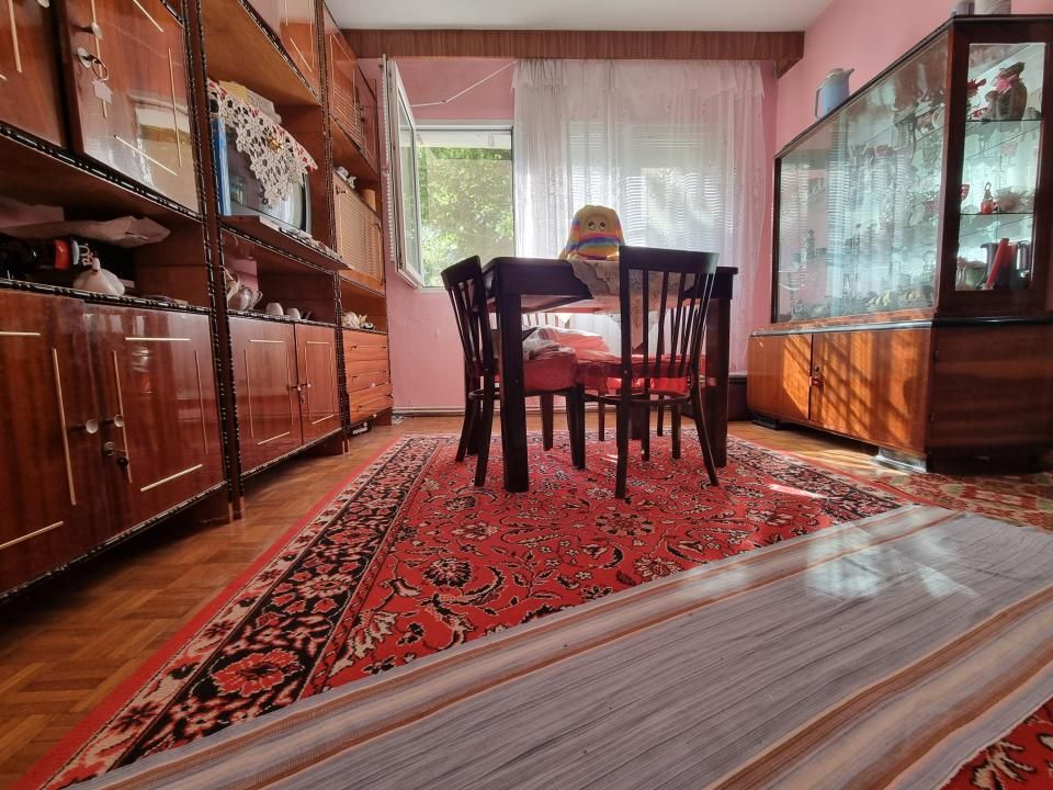 Apartament 2 camere | Ultracentral | bloc fara risc seismic | etaj 1 – fotografia 2 din 10
