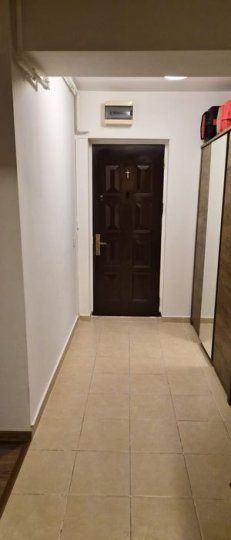 2 Camere de vanzare | Vitan-Barzesti | Parcare | Centrala | Renovat – fotografia 6 din 8