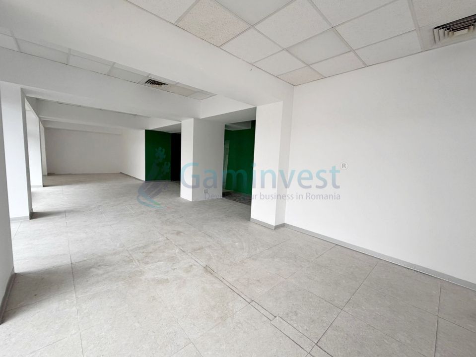 Spatiu comercial stradal cu vitrina, Iosia, Oradea – fotografia 3 din 5