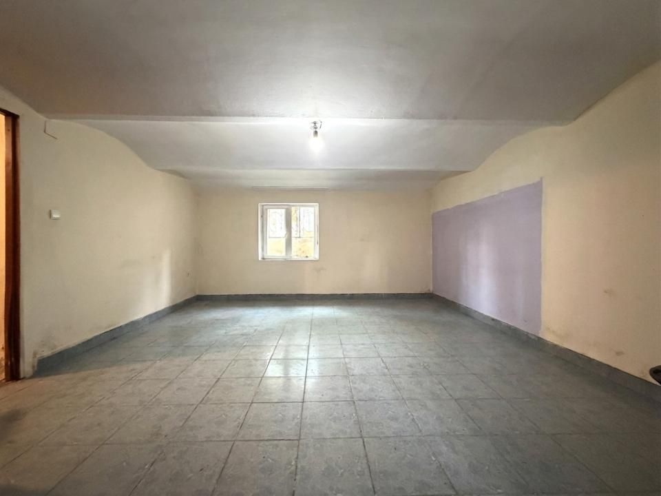 Apartament cu 1 camera, 55 mp utili, demisol-Zona Odobescu – fotografia 1 din 5