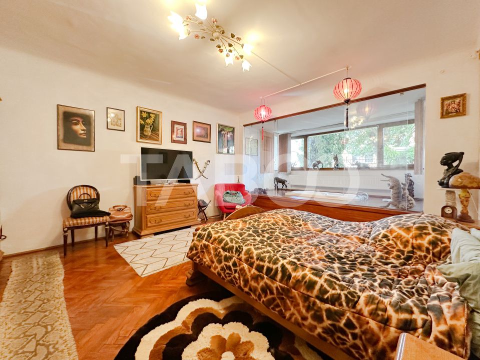 Apartament de vanzare 3 camere la vila in cartier Andrei Muresanu – fotografia 1 din 9