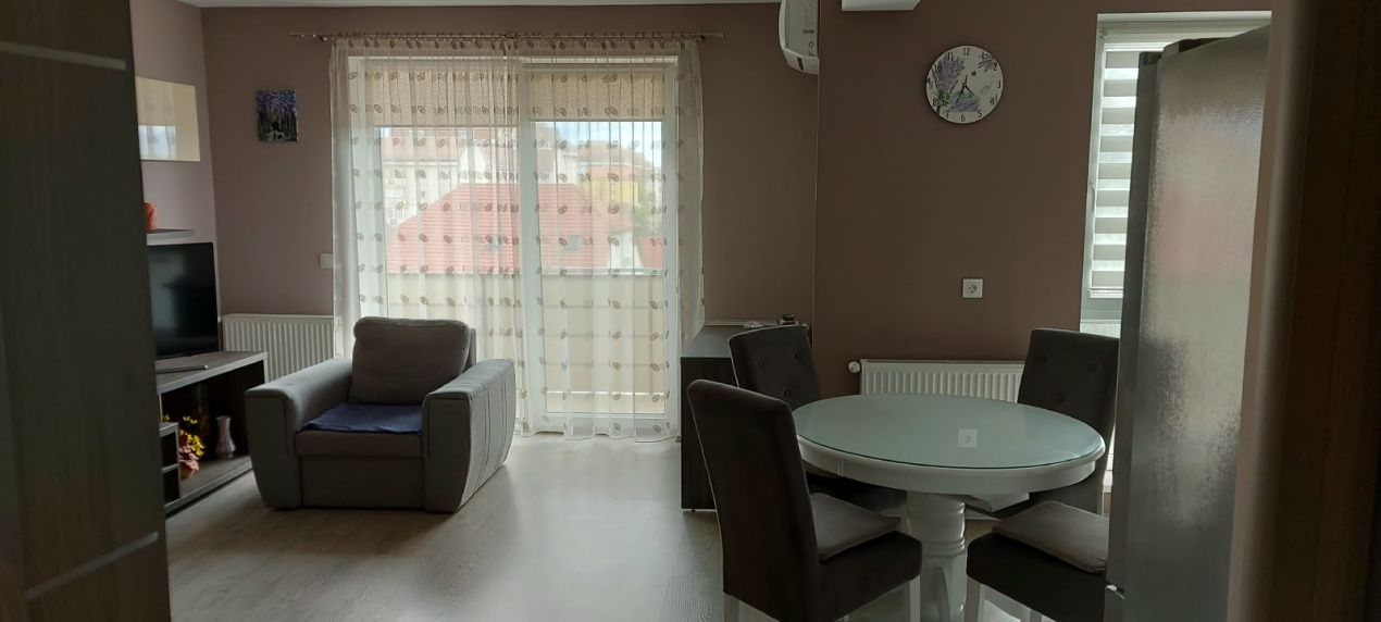Apartament modern cu 3 camere, 2 balcoane și parcare privată, Turnișor, Sibiu – fotografia 10 din 10