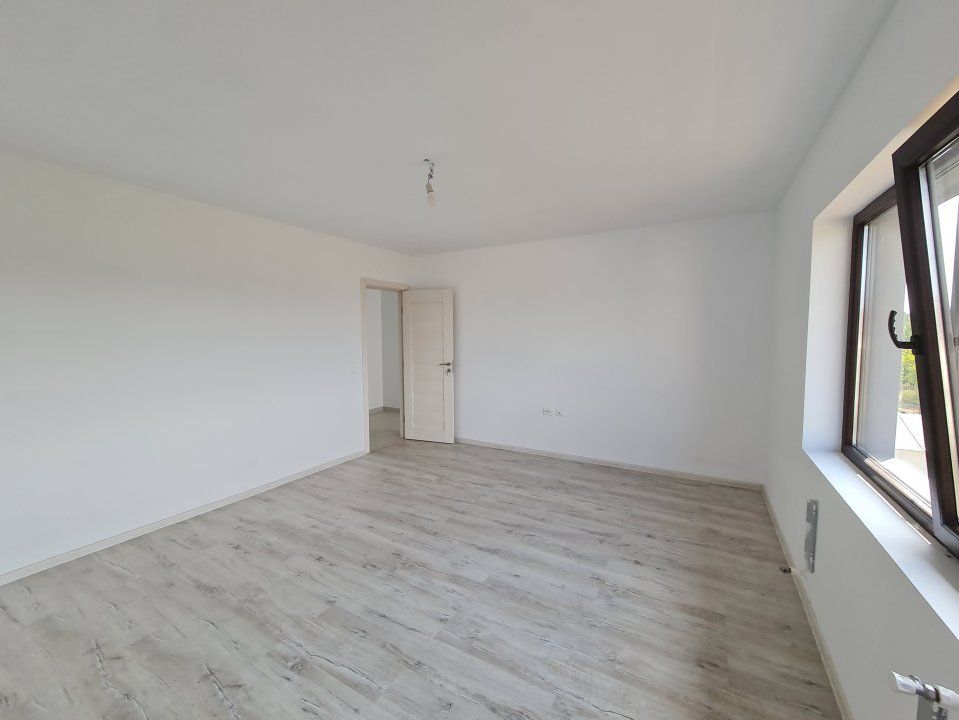 Vila 3 Camere Joita-Dragomiresti Deal – fotografia 10 din 11