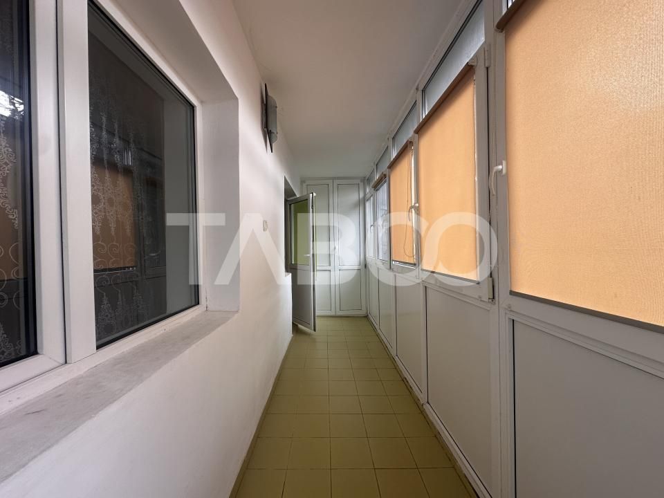 Apartament de inchiriat 3 camere cu balcon doua dormitoare in Terezian – fotografia 7 din 16