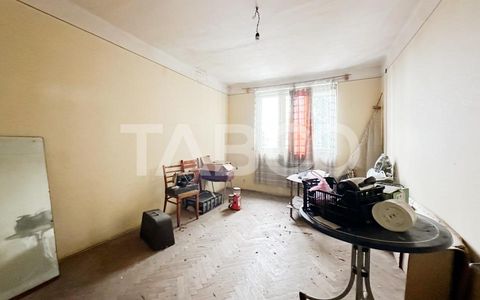 Casa tip duplex in cartierul Gruia cu teren generos