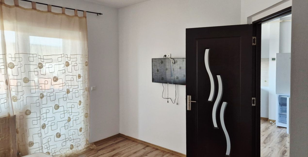Apartament mobilat cu parcare, zona stadionului in Floresti – fotografia 3 din 16
