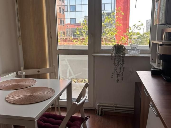 2 Camere de vanzare | Parcul Carol | Centrala Proprie| Metrou | – fotografia 6 din 12