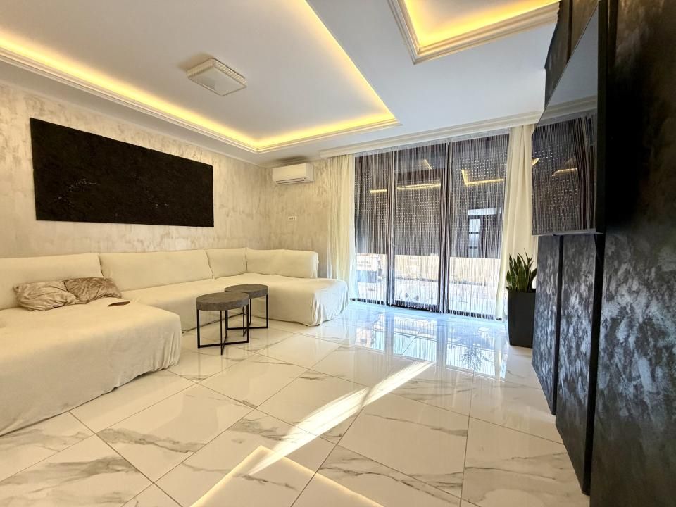 Duplex lux, 5 camere, 104 mp utili, 207 mp teren - Dumbravita – fotografia 2 din 12