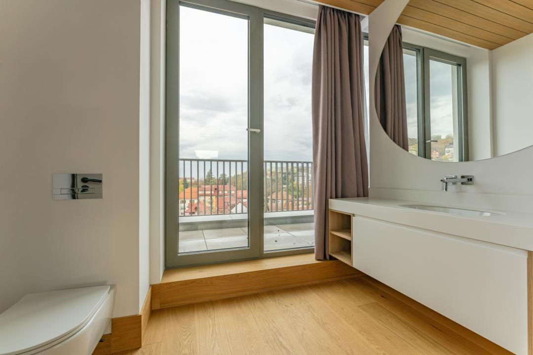 Penthouse Exclusivist cu Jacuzzi și Panoramă Superbă spre Tâmpa – fotografia 25 din 30