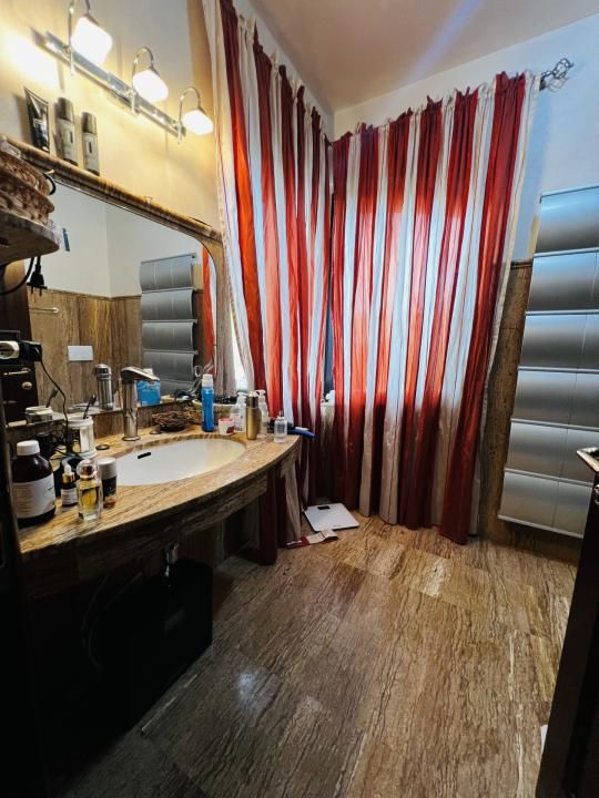 Vila cu 7 camere si piscina exterioara - Dumbravita - zona Decathlon – fotografia 16 din 18