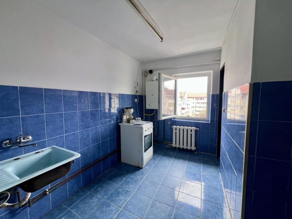 Apartament spatios, 3 camere, decomandat, 65 mp utili - Modern – fotografia 9 din 11