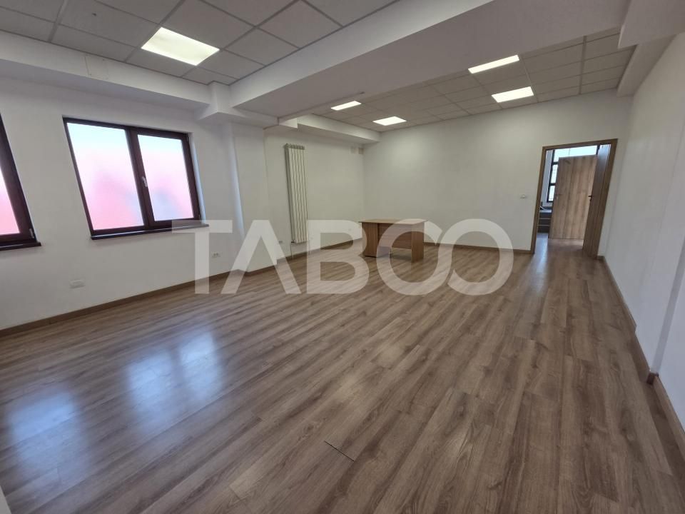 Cladire de inchiriat pentru afacerea ta suprafata 654 mp 3 nivele – fotografia 2 din 14