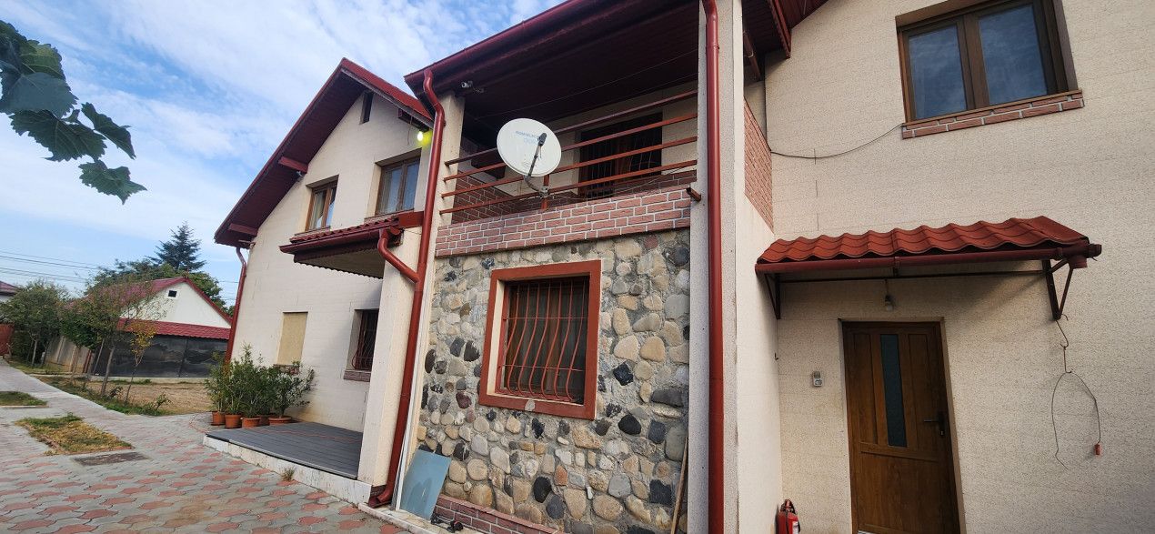 ✨[DOMENIU PRIVAT] Vilă deosebita în Inima Orașului Voluntari | Teren 2.500 mp |✨ – fotografia 24 din 48