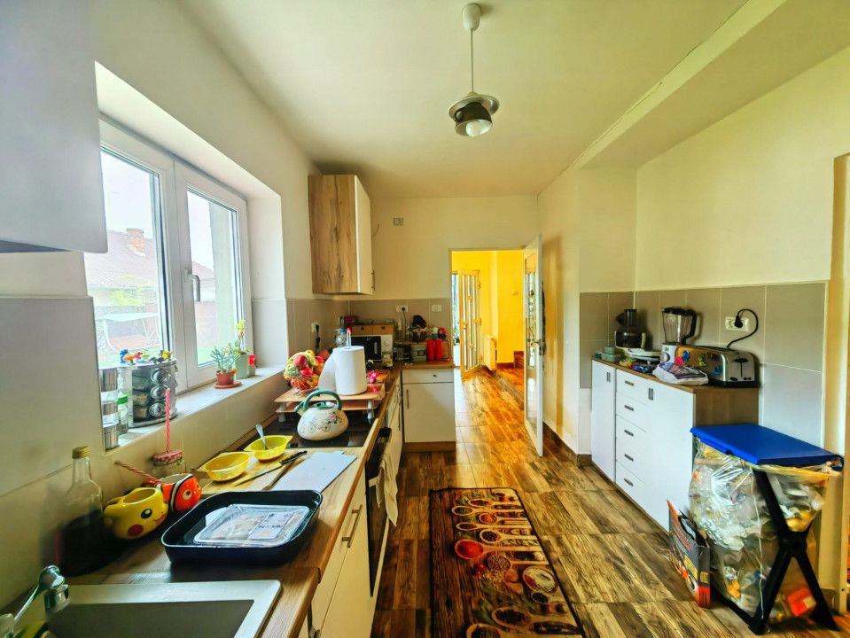 Casa Inedita , 300 mp utili, P+M,  5 bai, 6 dormitoare , 1975 mp teren,  Sacalaz – fotografia 14 din 91