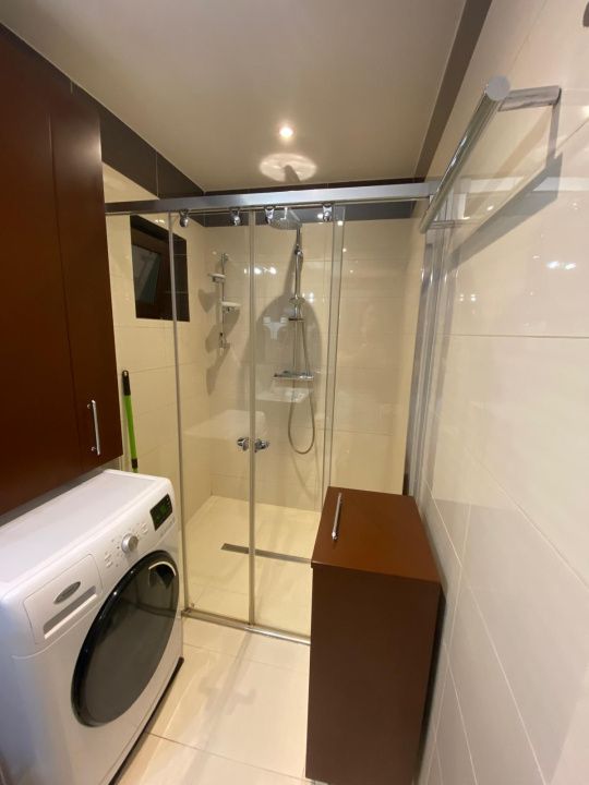 Apartament 2 camere Blv Unirii | 75mp| Renovat-Mobilat-Utilat | Vedere Bulevard – fotografia 13 din 16