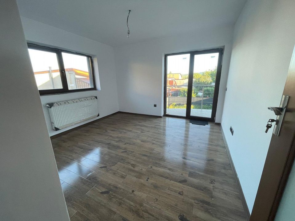 Casă individuală de vânzare, 286mp utili, teren 669mp – fotografia 6 din 19