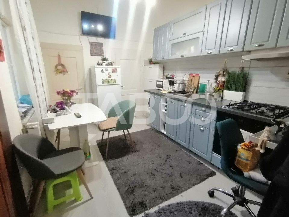 Apartament de vanzare cu 2 camere pivnita balcon Centrul Istoric Sibiu – fotografia 5 din 11
