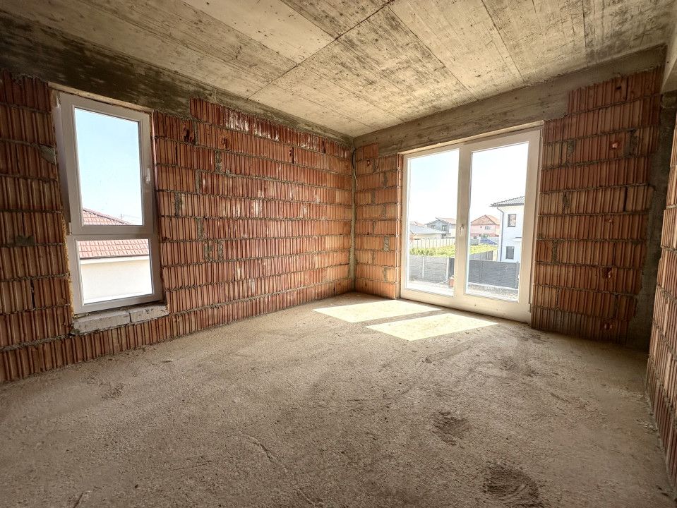 Duplex elegant 5 camere, 117 mp utili, 355 mp teren - Dumbravita – fotografia 1 din 6