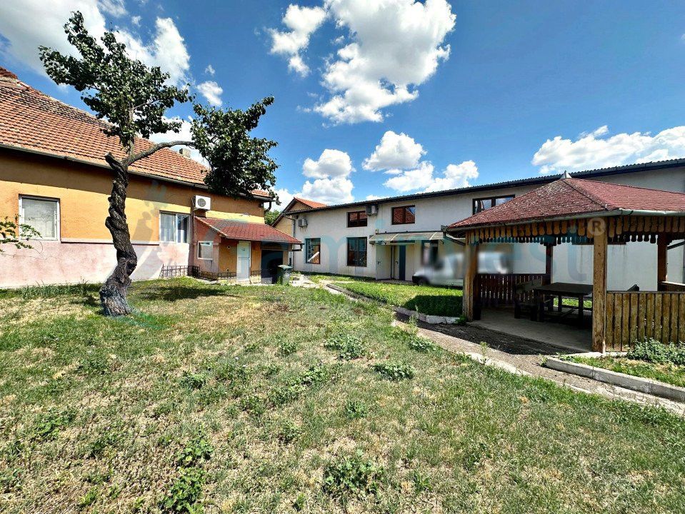 Doua cladiri individuale de vanzare si teren, 5 minute de Centrul Civc, Oradea – fotografia 9 din 11