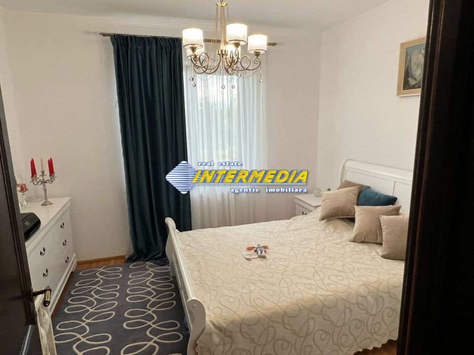 Casa noua construita pe un nivel in Cetate, ultrafinisa – fotografia 12 din 12