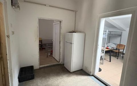 Cazare Muncitori | 4 Camere de inchiriat | Unirii | Metrou |