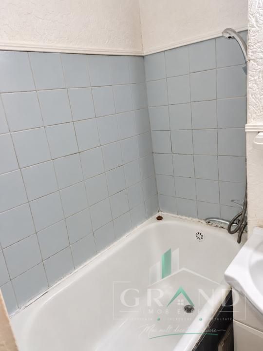Apartament cu 2 camere decomandate și balcon închis | Mehedinți | Mănăștur – fotografia 10 din 13