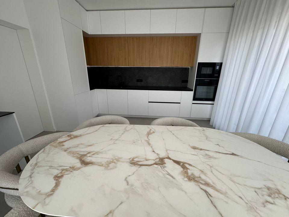 Duplex premium, 178 mp utili, teren 200 mp și terasă panoramică | Voroneț – fotografia 6 din 16