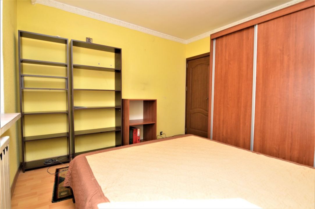 INCHIRIERE APARTAMENT 3 CAMERE VITAN-FOISORULUI – fotografia 10 din 26
